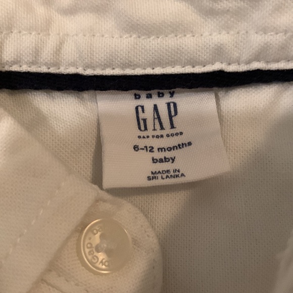 BabyGap button down - Picture 2 of 4